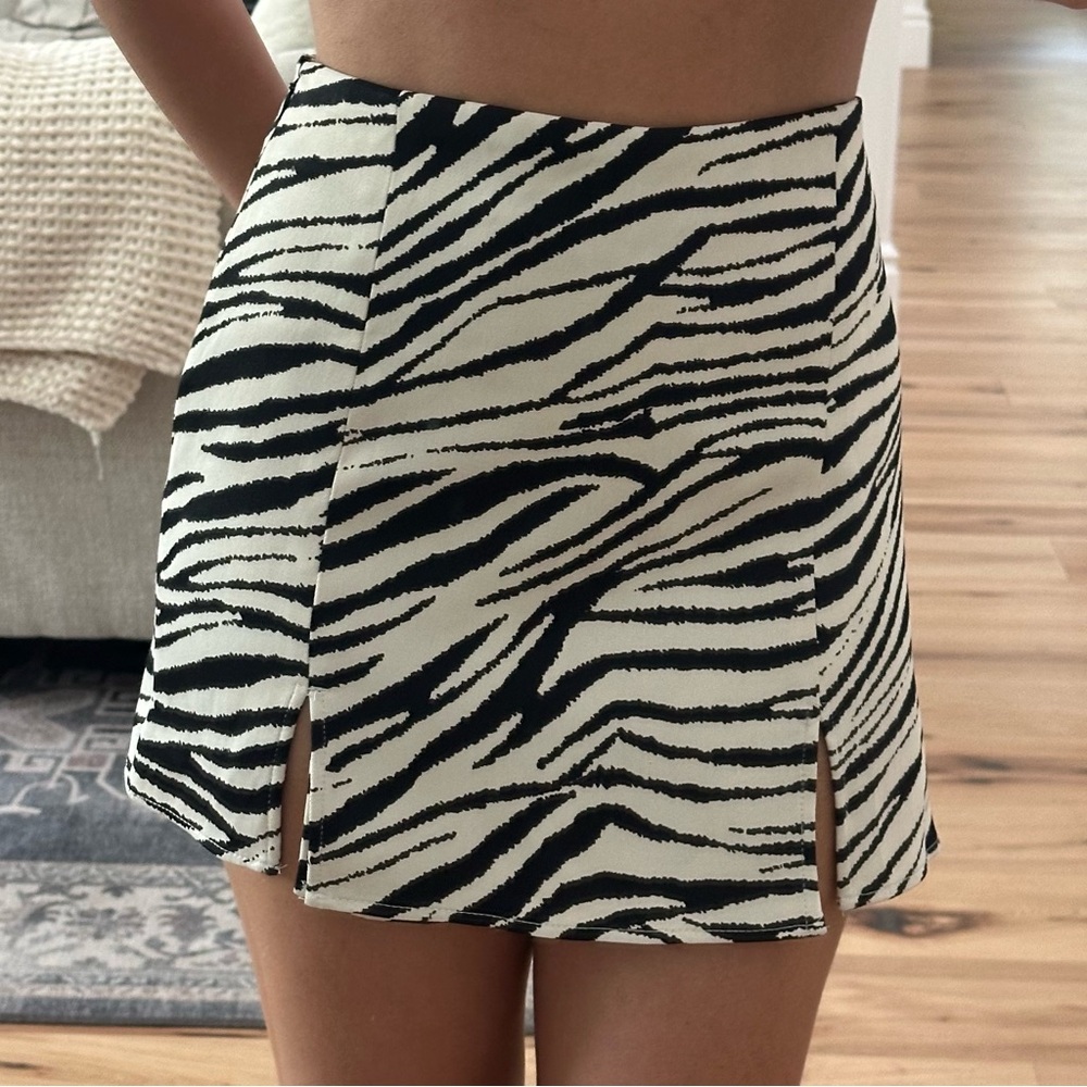 Zara Zebra Print Mini Skort